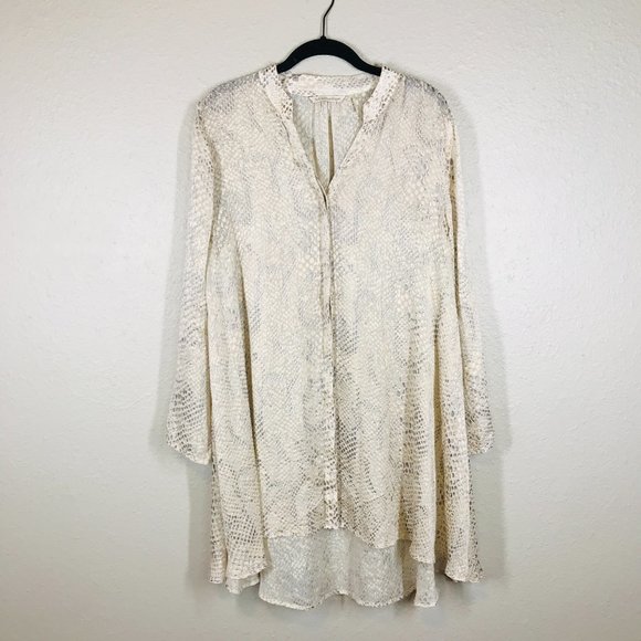 Soft Surroundings Cream and Gray Animal Print Sheer Swing Button Down Tunic - Picture 1 of 8